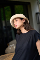 כובע באקט בז'