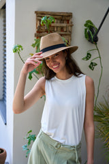 כובע רחב קרמל RON