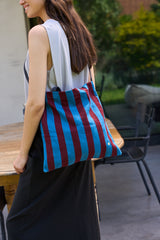 תיק יום יום פסים